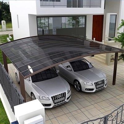 Schattiger Carport aus Aluminium für Wohngebäude